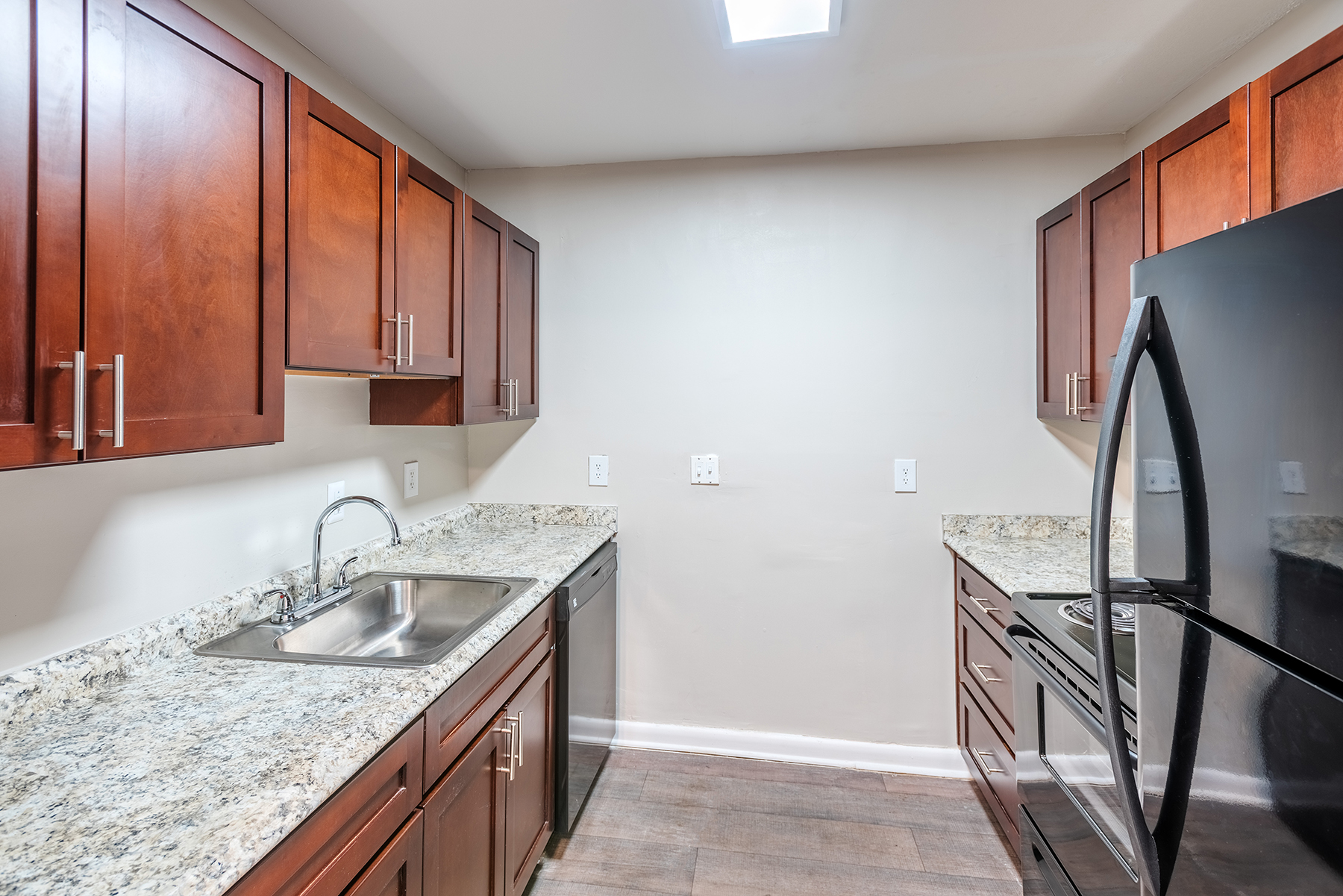 The Flats at Arrowood The Multifamily Advisory Group at Cushman